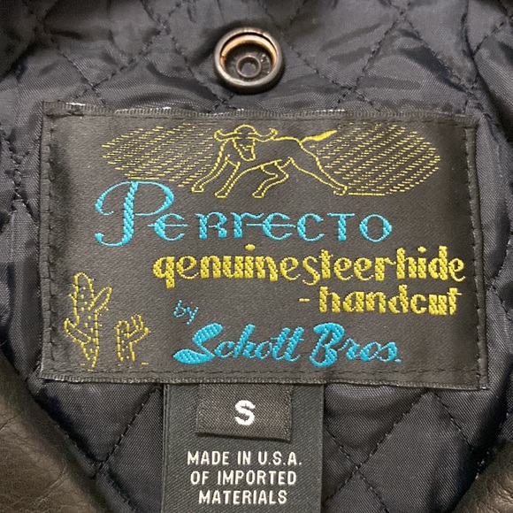 Schott Perfecto Leather Biker Jacket - Picture 4 of 17